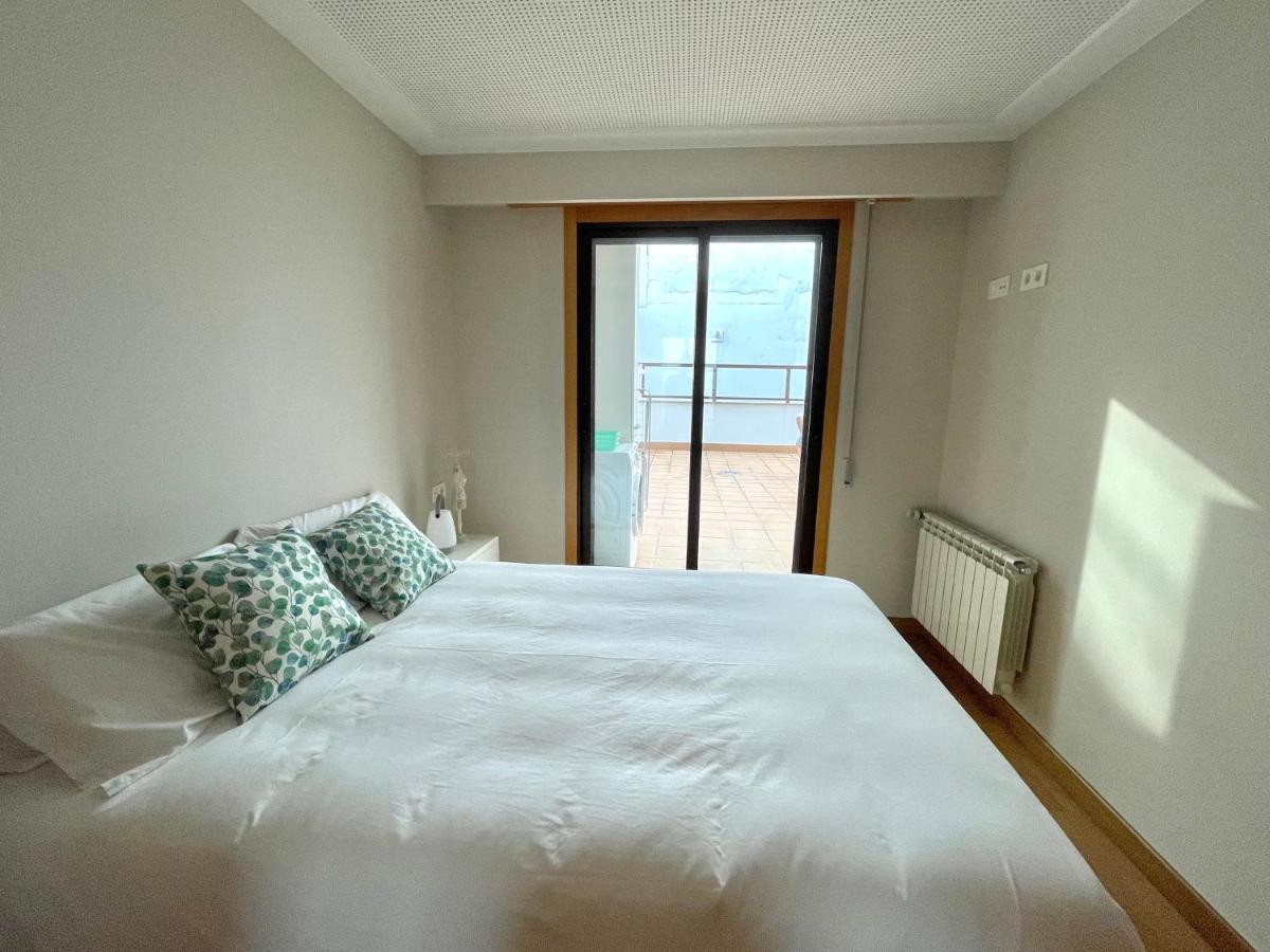 Estudio Centrico 1 Con Terraza Y Parking Privado Orense Kültér fotó